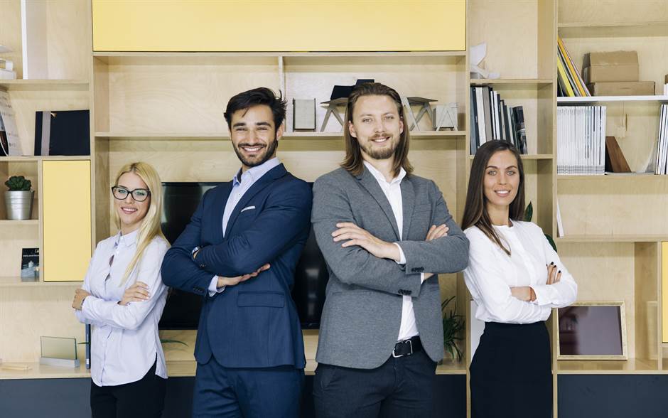 Équipe dirigeante d'une entreprise B2B accompagnée sur ses pages sociales